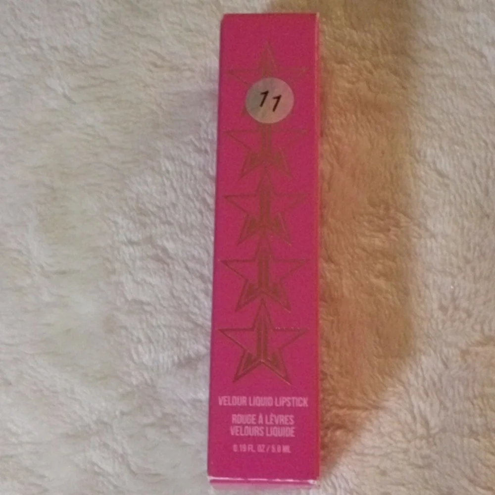 SKIN TIGHT JEFFREE STAR LIQUID LIPSTICK NEW!